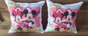 Cojines personalizados con temática de Minnie Mouse