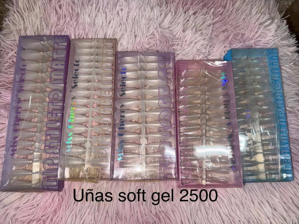 Uñas soft gel