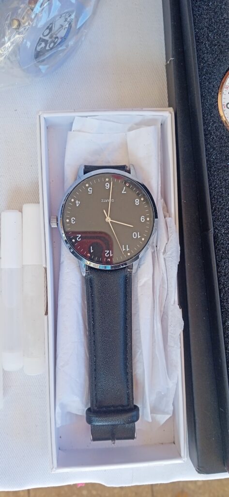 Se vende reloj bello para ocasiones