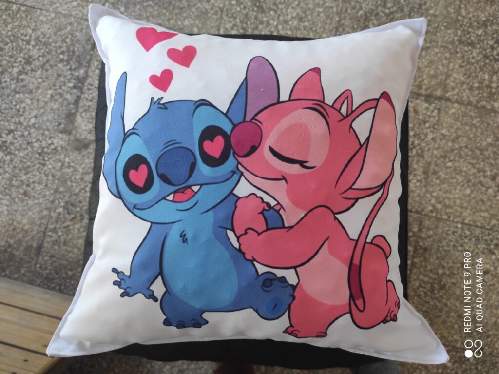 Cojín personalizado de Stitch